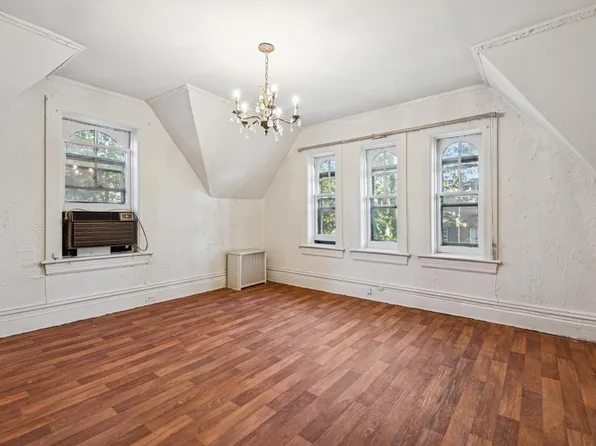 1433 Union Street image 10 of 18