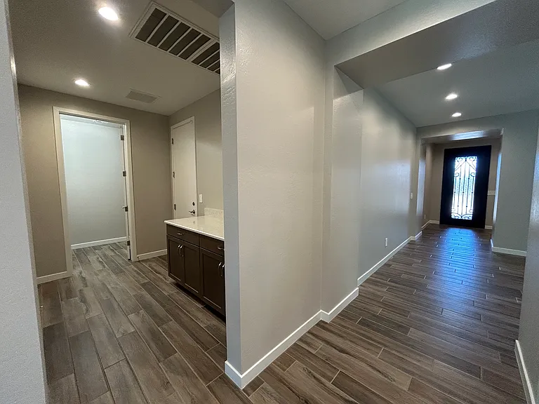 27974 N 176th Ln — Photo 31
