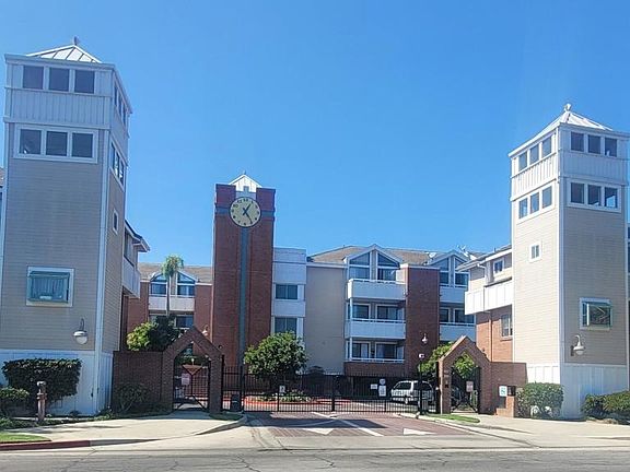 4th image of 865 S B St APT A1