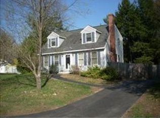 69 Overledge Drive Ext, Derry, NH 03038