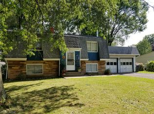 4438 Washington Square Dr, Youngstown, OH