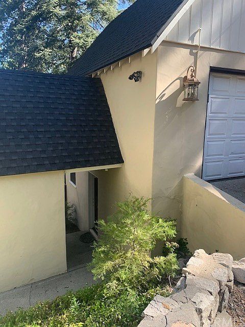1st image of 204 Corona Cir