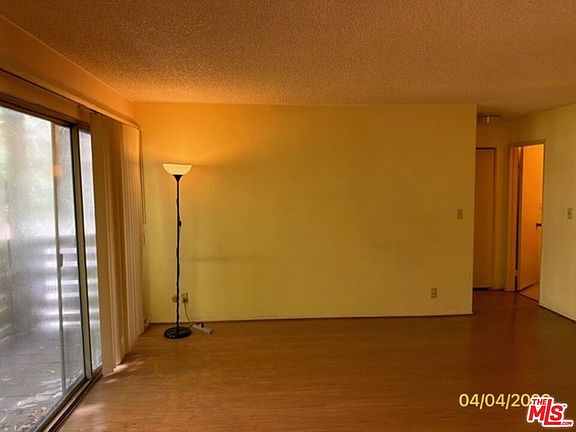 5th image of 525 S Ardmore Ave APT 242