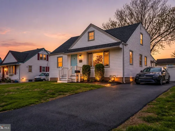 138 Trimble Blvd, Brookhaven, PA 19015