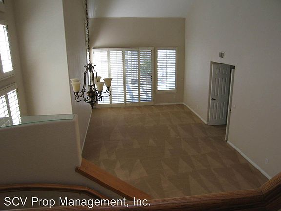 4th image of 24684 Brighton Dr Unit A
