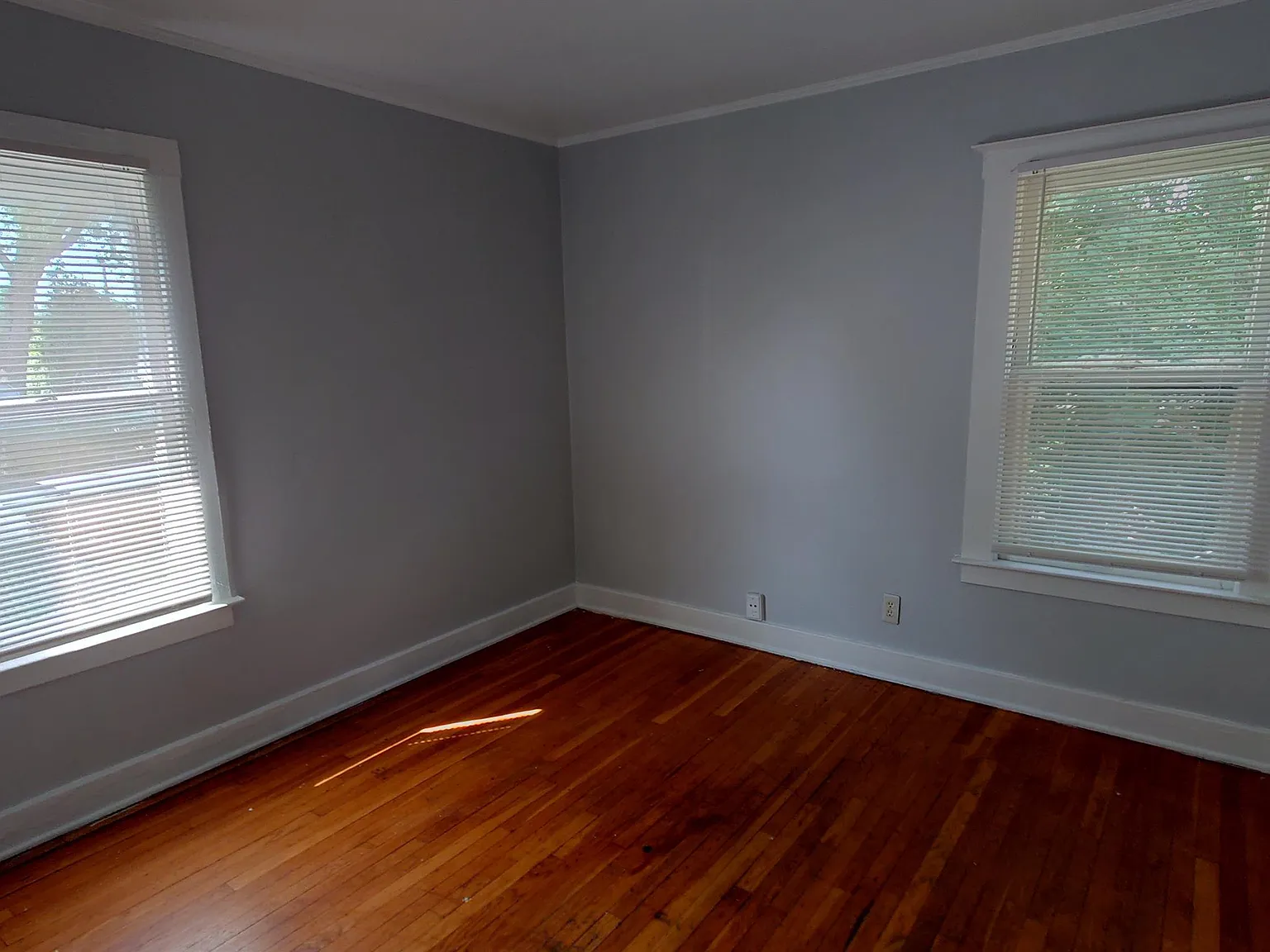 9313 Harvard Road - Aquiles Properties — Photo 3