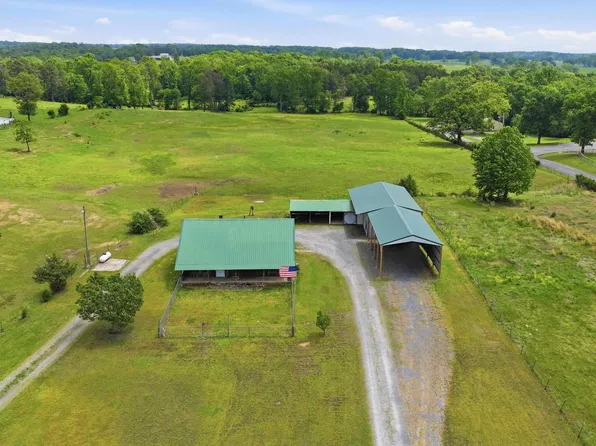 50 Obrien Dr, Greers Ferry, AR 72067