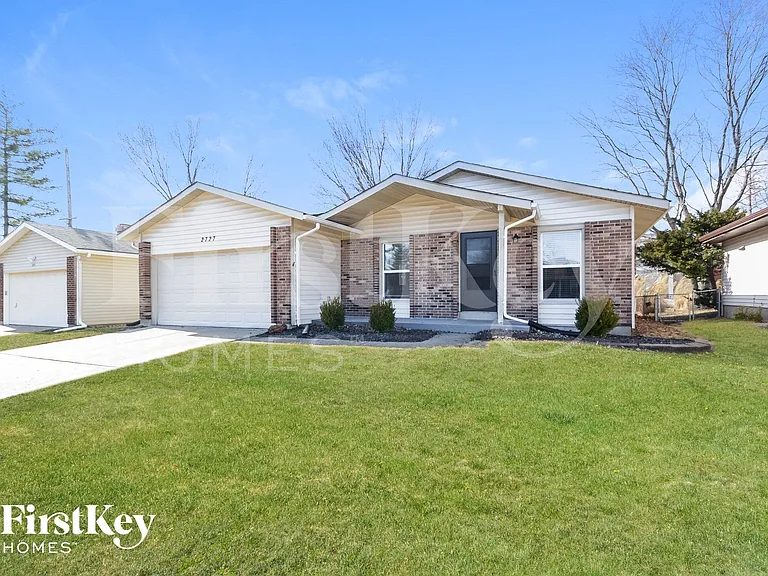 2727 Dividend Park Dr — Photo 2