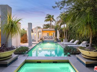 1325 S Orange Dr, Los Angeles, CA 90019