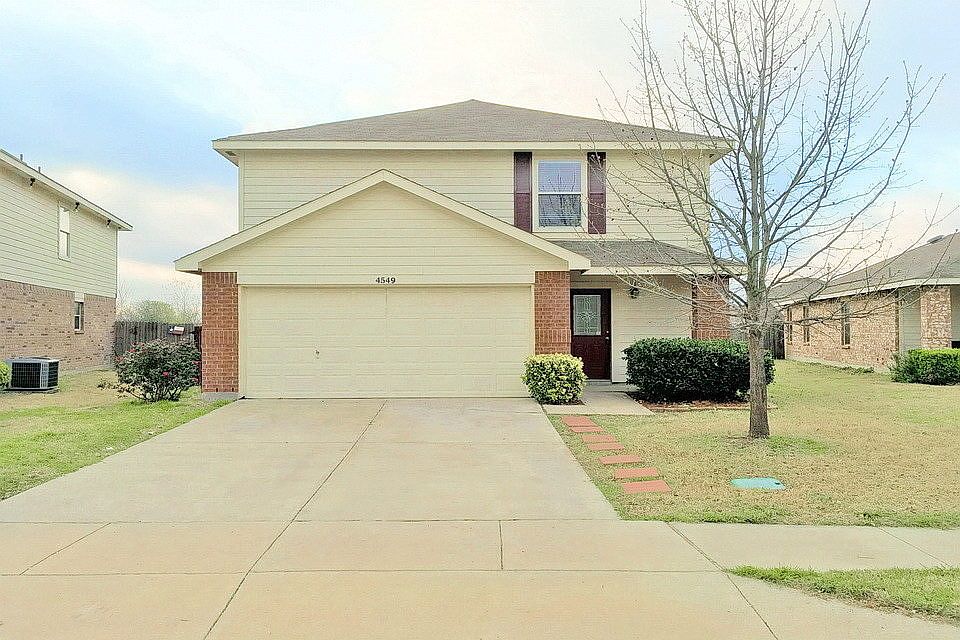 1st image of 4549 Waterford Dr