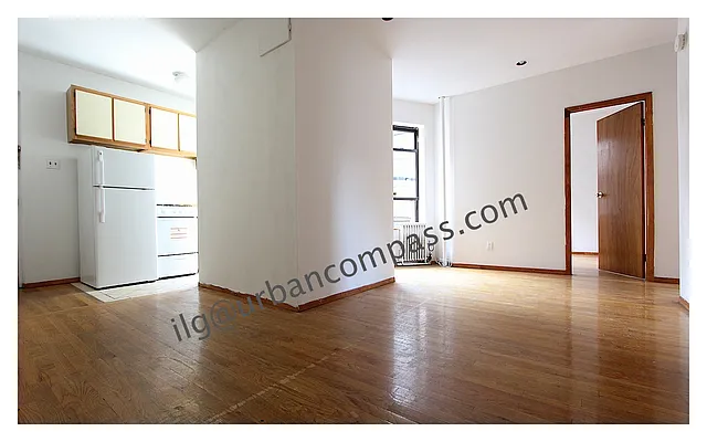 Rented by Compass | media 25