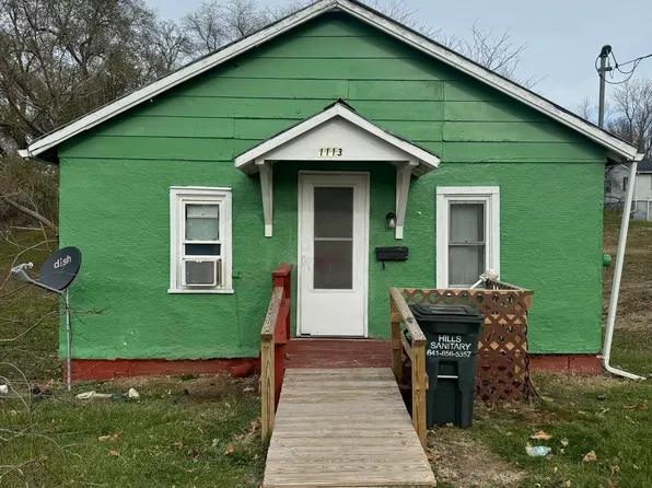 1113 W State St, Centerville, IA 52544