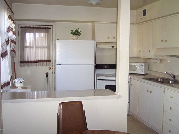 4th image of 8211 E Garfield St #L101