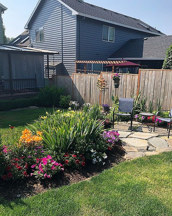 2nd image of 4491 SE Antelope Hills Pl
