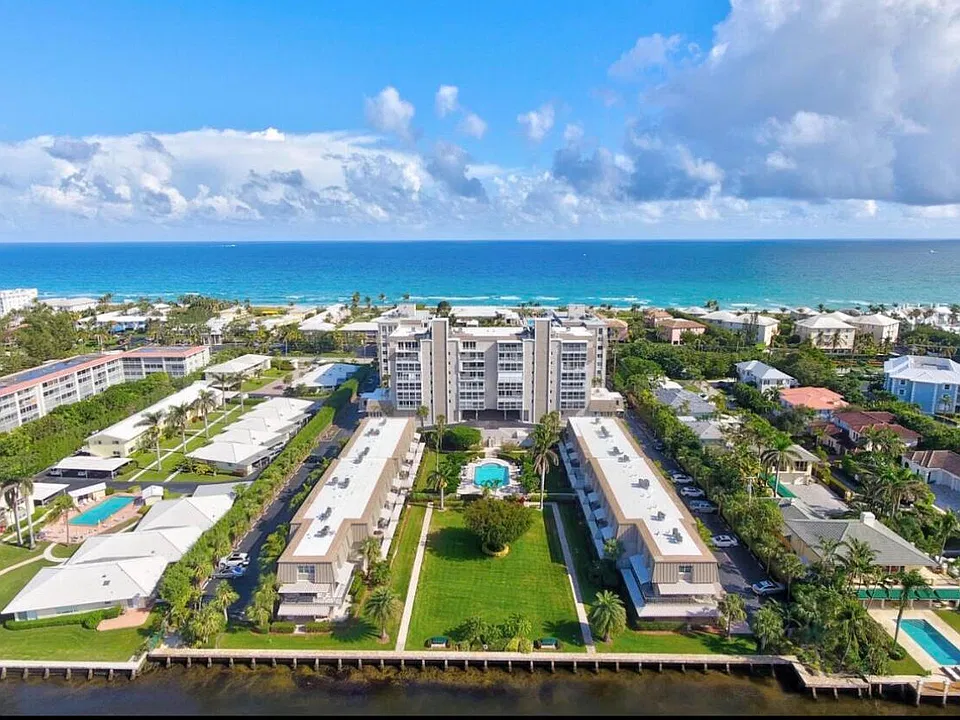2000 S Ocean Blvd #402