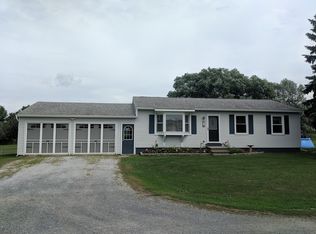 7 Harvest Ln, Milton, VT 05468