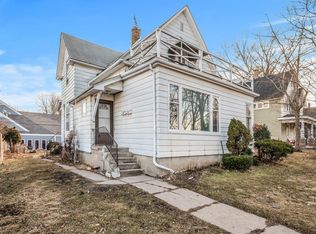 713 31st Ave N, Minneapolis, MN 55411