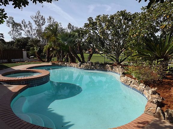 2nd image of 13183 Paseo Del Verano