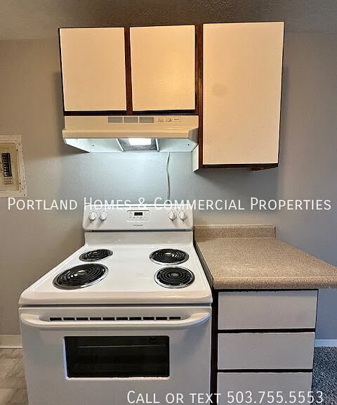 10227 NE Prescott St — Photo 4