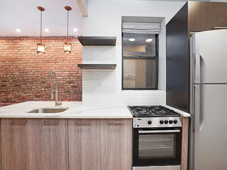 341 Prospect Pl #2L — Photo 2