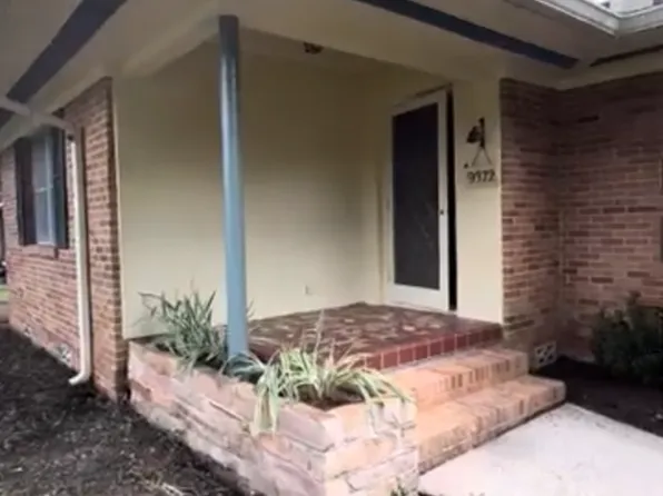 9372 Woodbine Dr, Baton Rouge, LA 70815