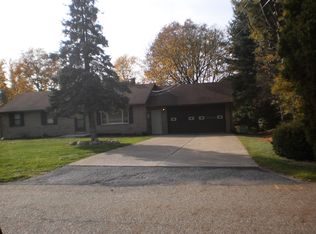 6101 Sandalwood Ave NE, Canton, OH