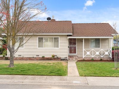 2208 22nd Ave, Sacramento, CA, 95822