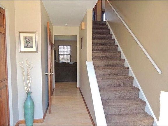 3rd image of 306 Rainprint Ln