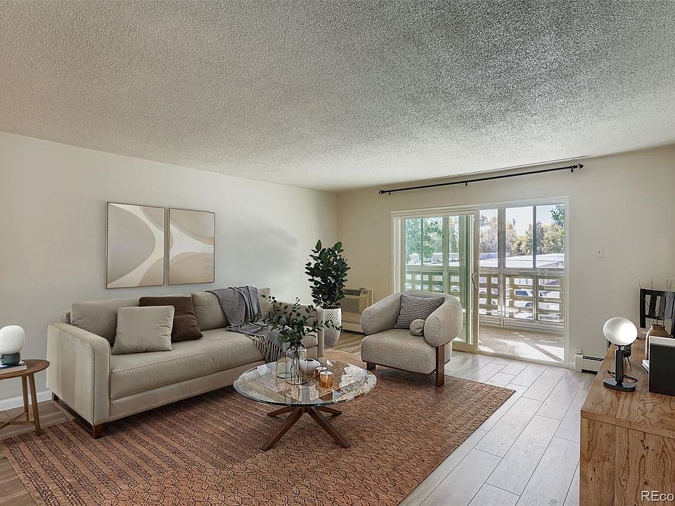 1st image of 680 S Alton Way #1B
