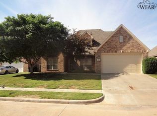 8 Prairie Lace Ct, Wichita Falls, TX 76310