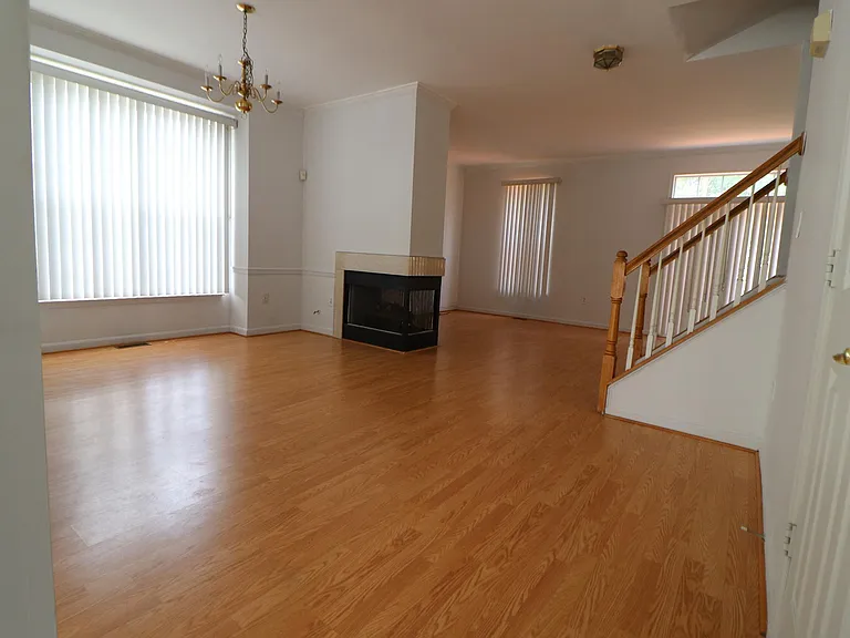 15154 Brazil Cir — Photo 3