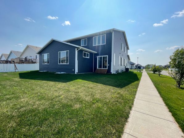 169 Pine Ave, Mapleton, ND 58059