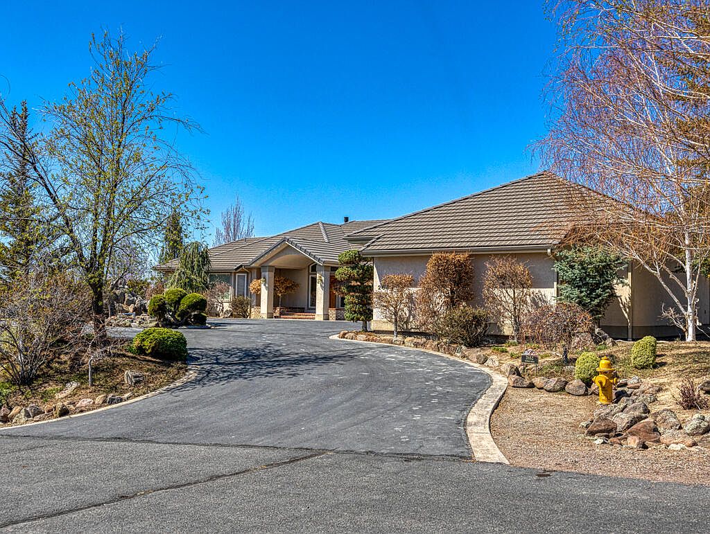 2652 Fairway Dr, Klamath Falls, OR 97601 MLS 220163046 Zillow