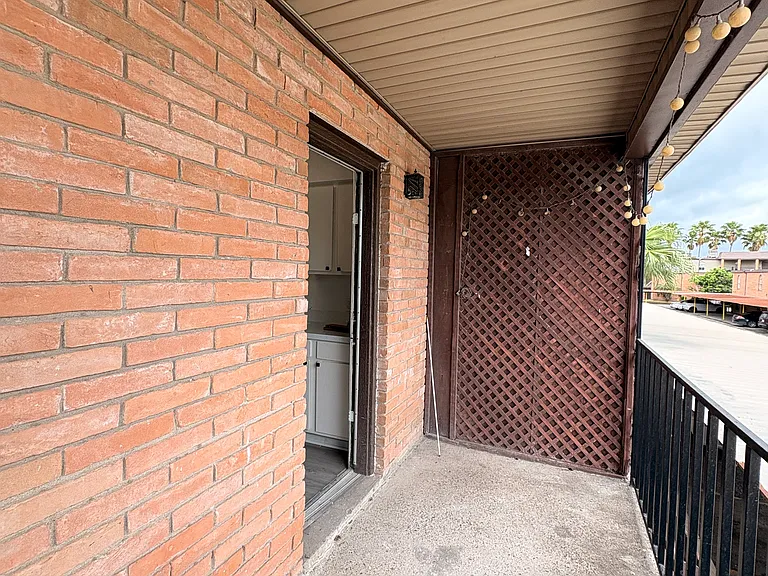 1900 University Blvd #4014 — Photo 14