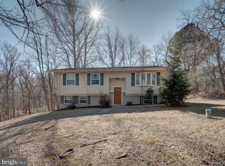 8415 Warren Dr, Pomfret, MD