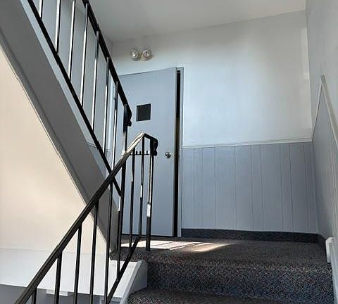5th image of 44203 Delaire Landing Rd #203
