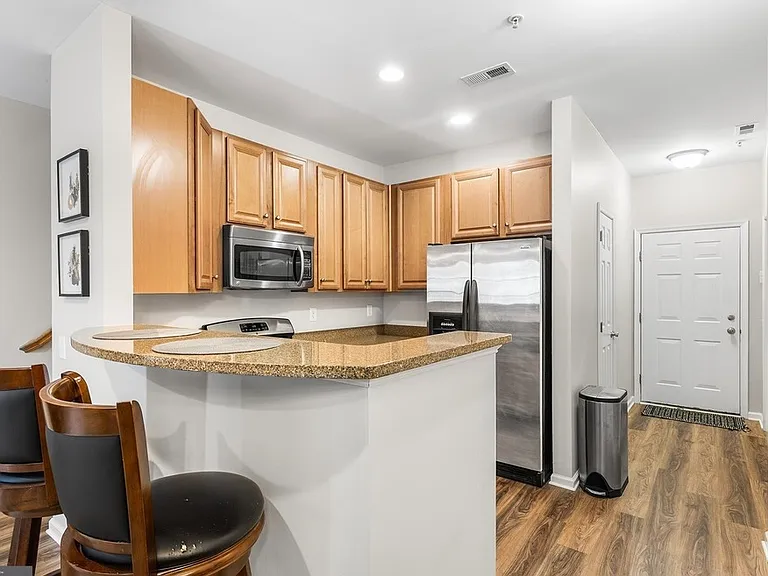 834A S Warren St — Photo 10