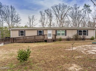 235 Oak Run Dr, Cameron, NC 28326