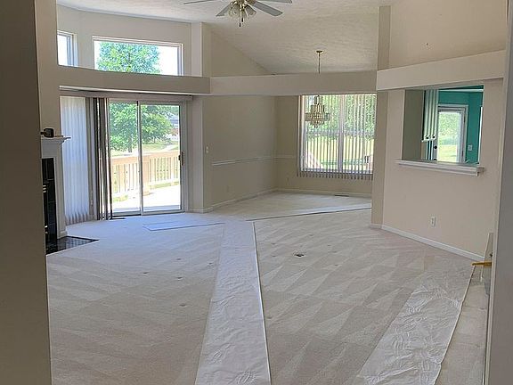 2nd image of 2942 Baffin Dr