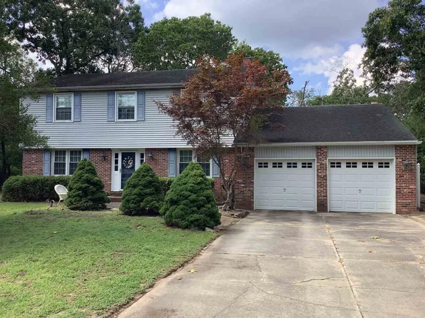 10 Red Oak Dr, Ocean View, NJ 08230