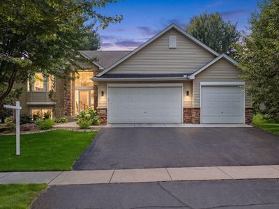 9065 Woodland Dr, Saint Bonifacius, MN, 55375