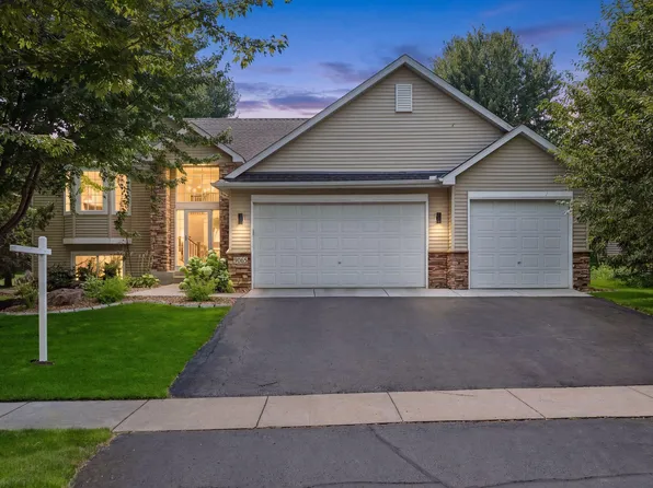 9065 Woodland Dr, Saint Bonifacius, MN 55375