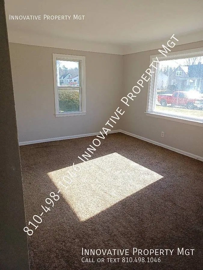 Cute 3-bedroom ,1 bath home. Garage NOT included — Photo 3