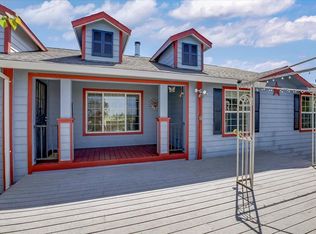 5271 Fruitland Rd, Loma Rica, CA 95901