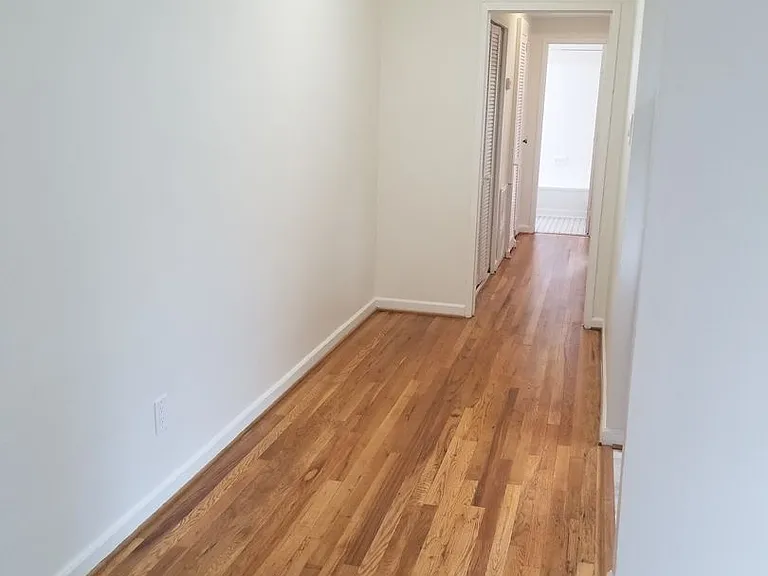 1215 N Quinn Street — Photo 31