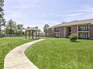 3509 Shipstone Pl #202, Hope Mills, NC 28348