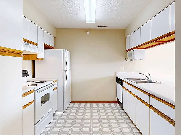 Pine Lake Heights Apartments — Photo 88