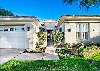 3 bed, 2811 sqft, $13,000 — Photo 3