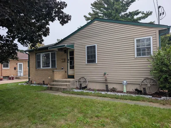 713 Powers Ave, Madison, WI 53714