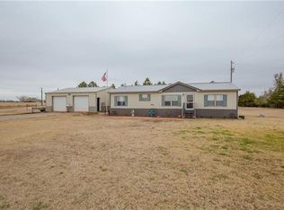 8215 NW 220th St, Edmond, OK 73025